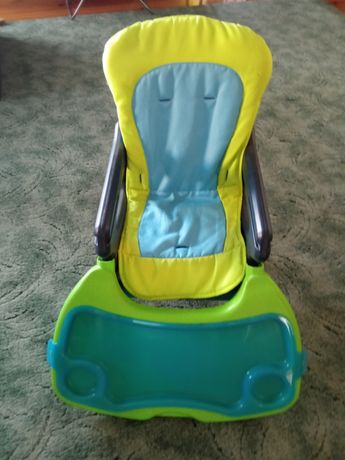 Krzesełko i stolik dla dziecka