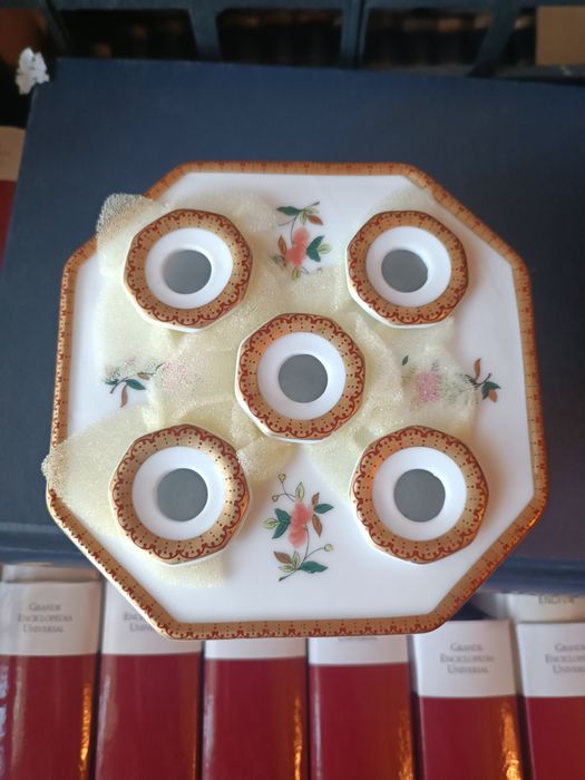 Tintureiro de porcelana