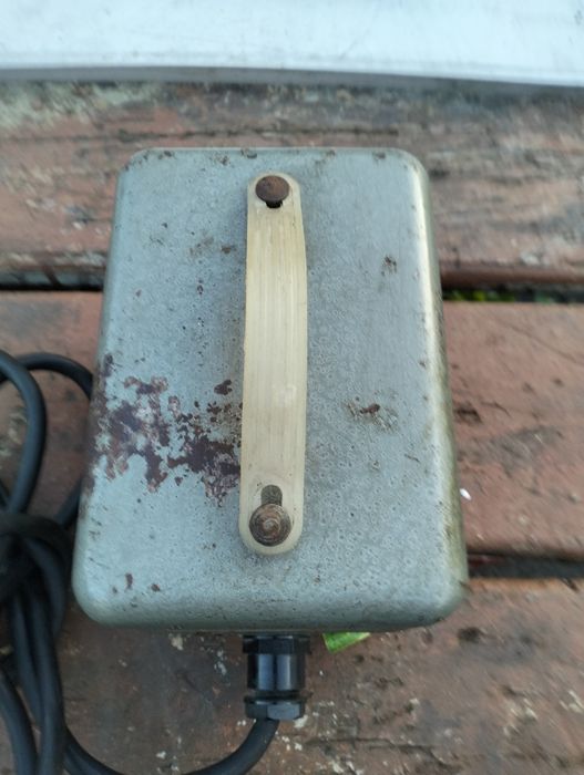 Generator Prądu FaninaPRZEMYSŁ 1974 24W zachowanie oryginał że