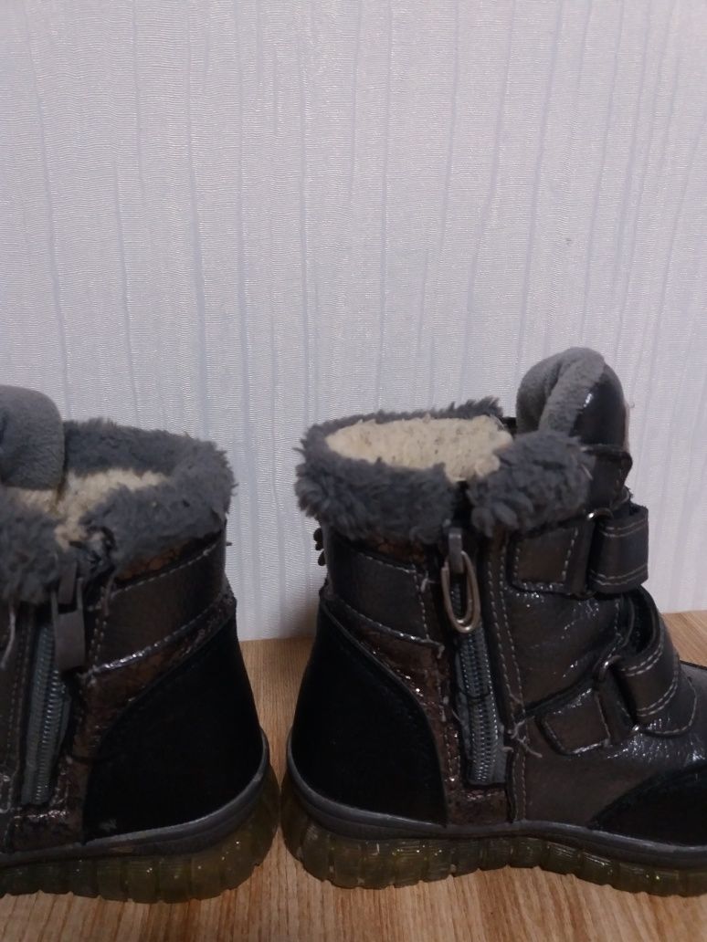 Зимові чобітки для дівчинки, чоботи