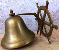 Stary mosiężny dzwonek