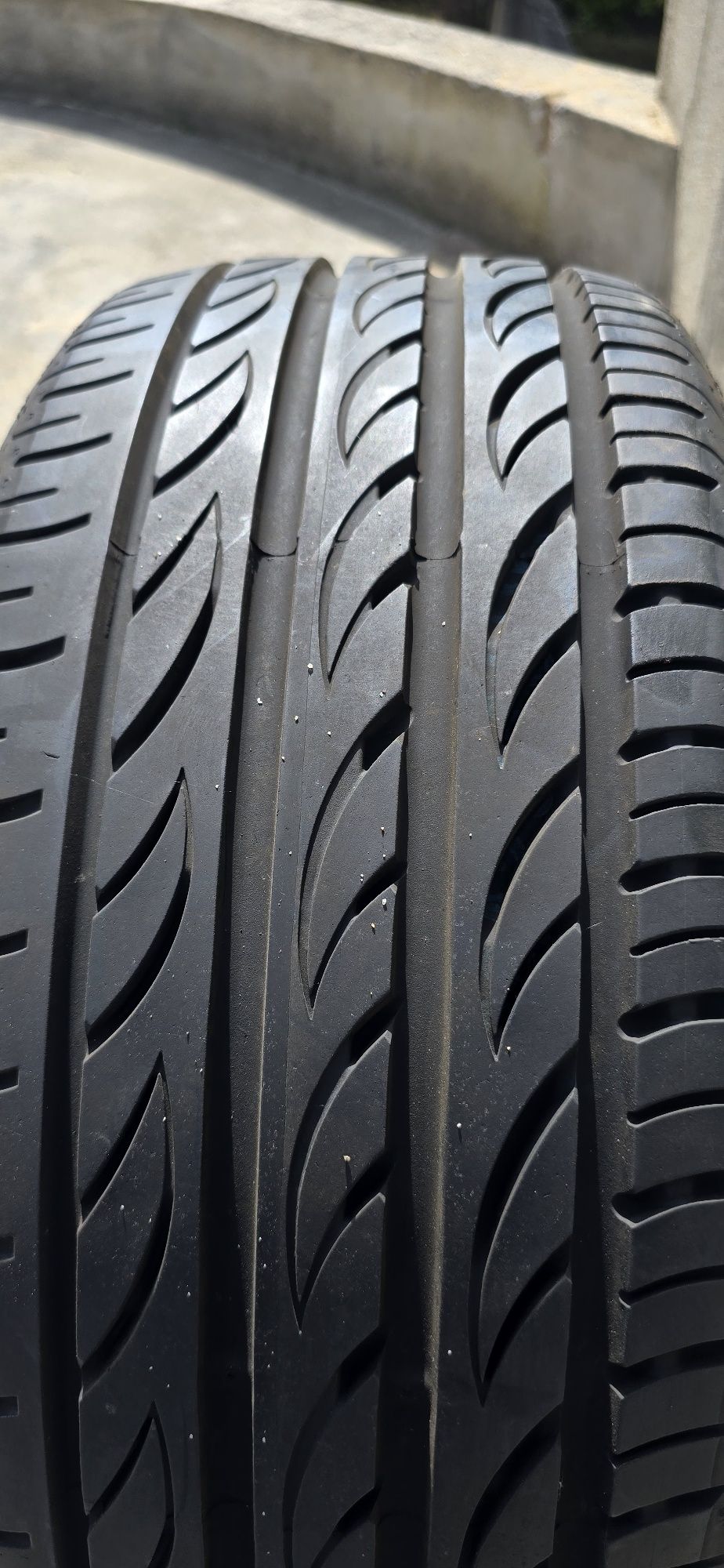 2 Pirelli pzero nero gt 245/45 18
