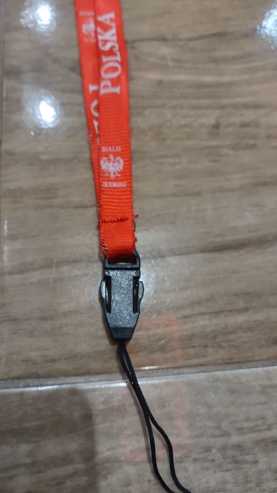 Smycz na telefon i klucze Polska