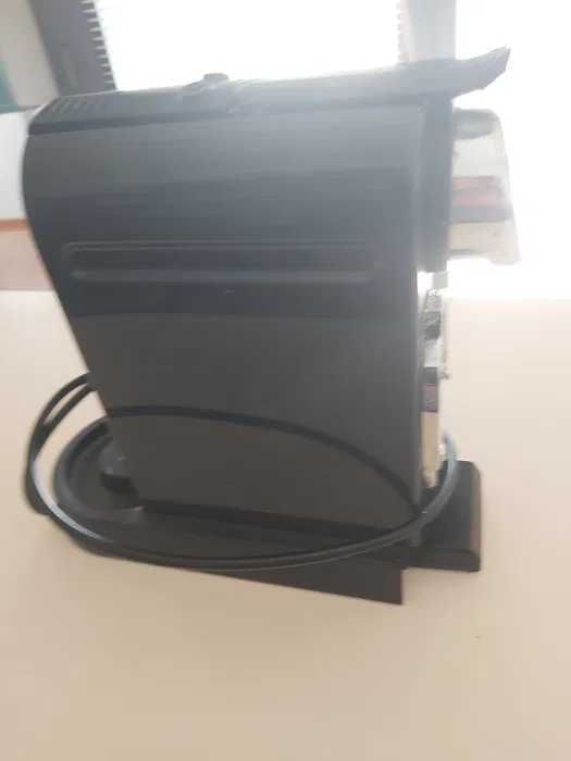 Máquina de café Nespresso Krups a funcionar perfeitamente