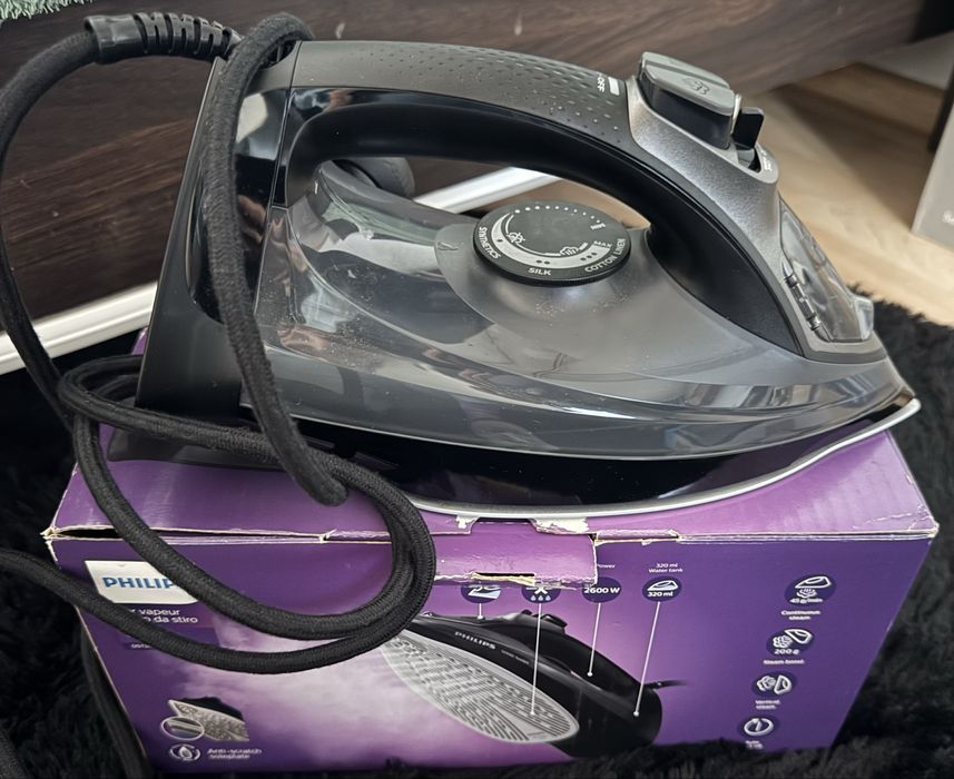 Sprzedaję żelazko firma Philips