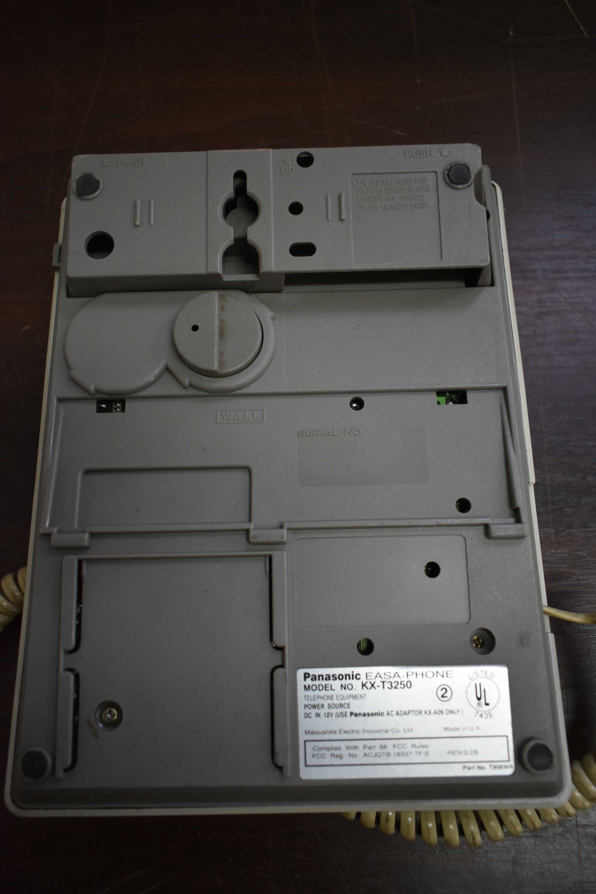 Telefon przewodowy Panasonic KX-T 3250