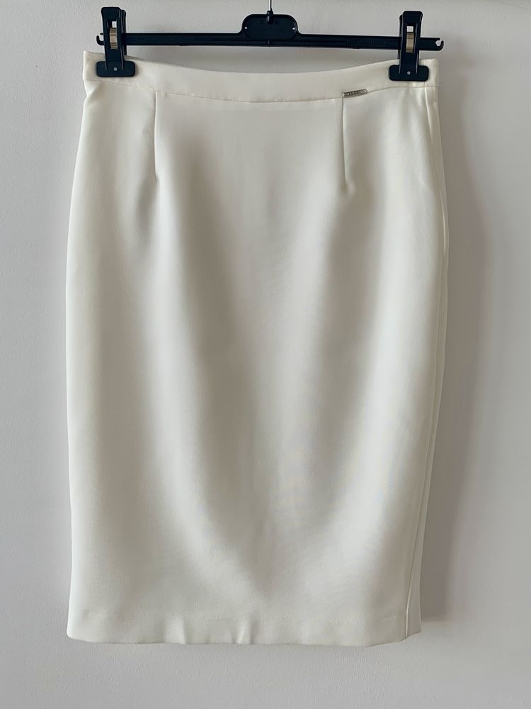 Makalu pencil skirt 34