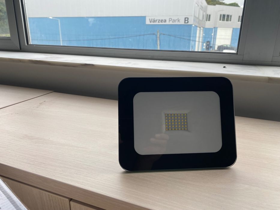 Projetores LED 30W – UltraSlim | Alta Potência e Eficiência