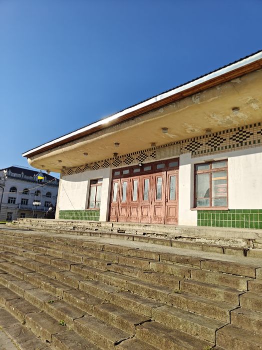 Продаж приміщення в центрі міста!