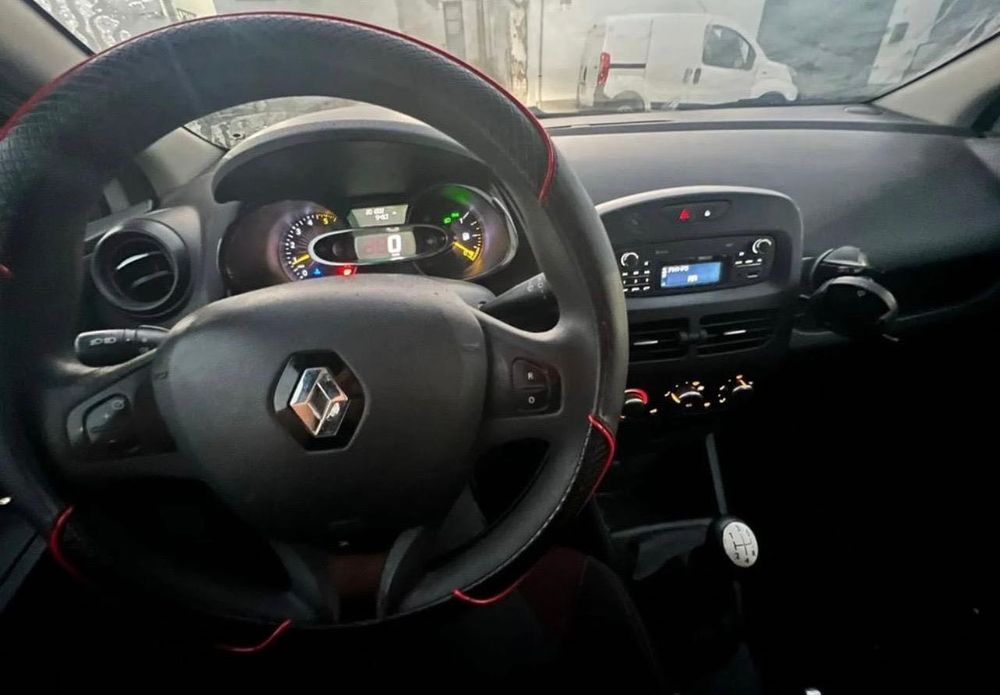 Renault Clio IV 2015