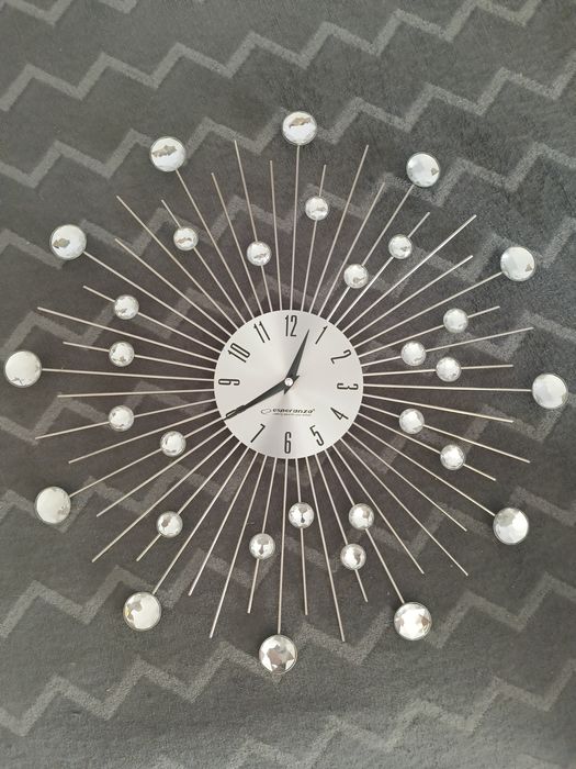 Zegar ścienny - jak nowy