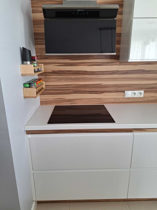 Meble kuchenne z AGD, biały połysk, super stan! (używane)