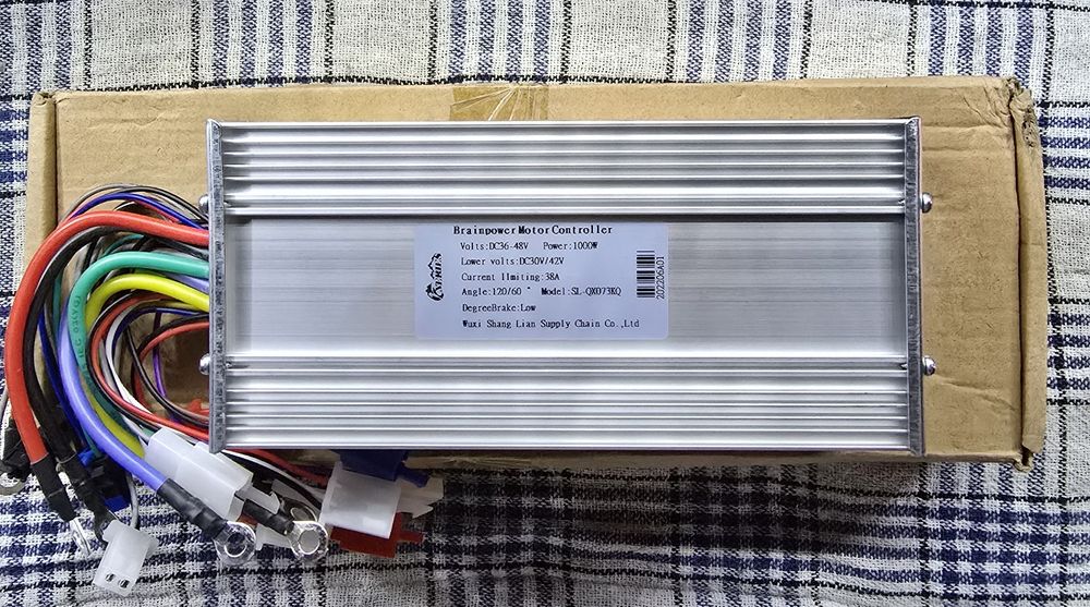 Elektryczny kontroler rowerowy SL-QX073KQ