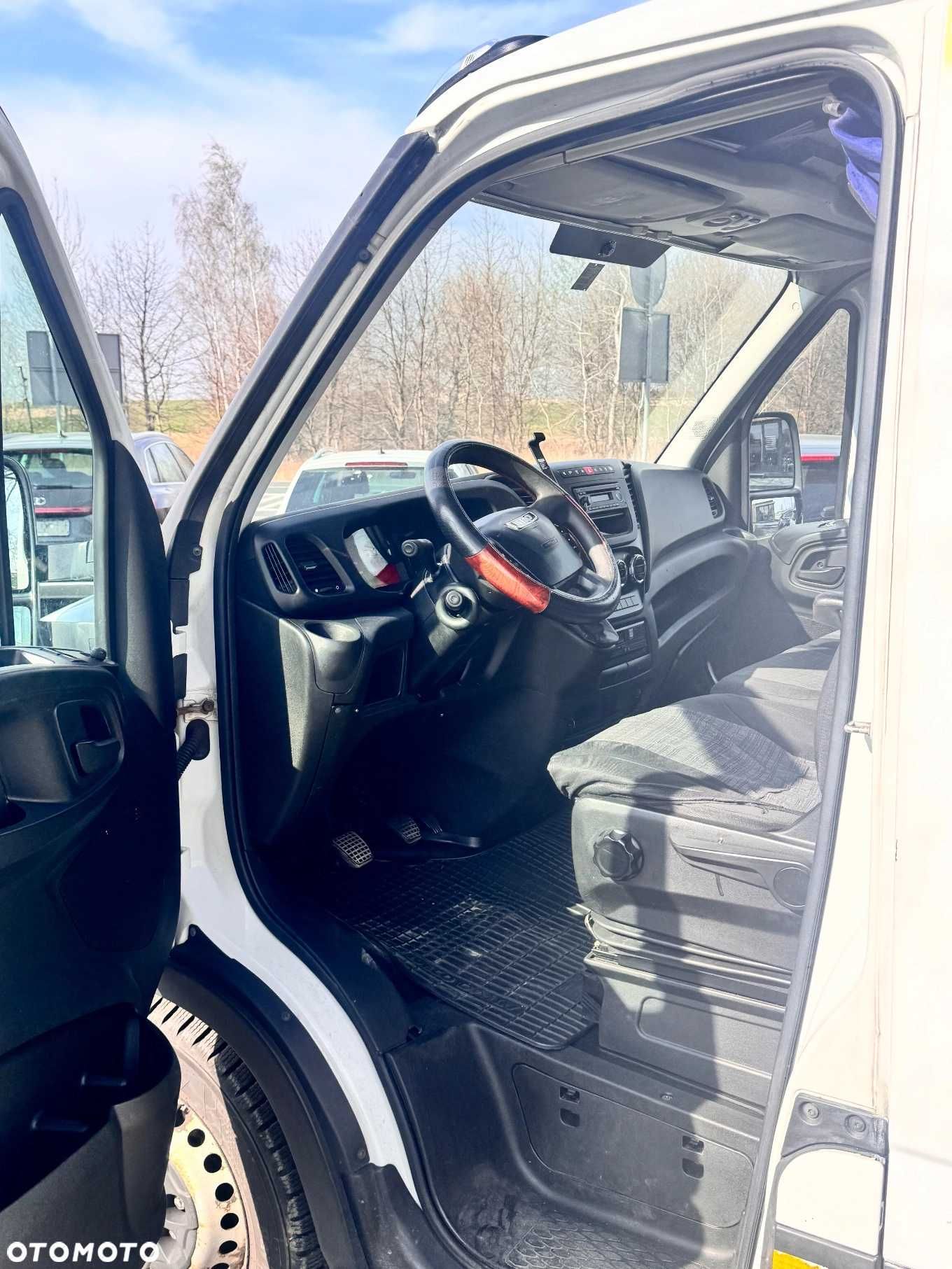 IVECO Daily – Bogata wersja 2016 | Webasto | Hak 3,5T | Serwisowane