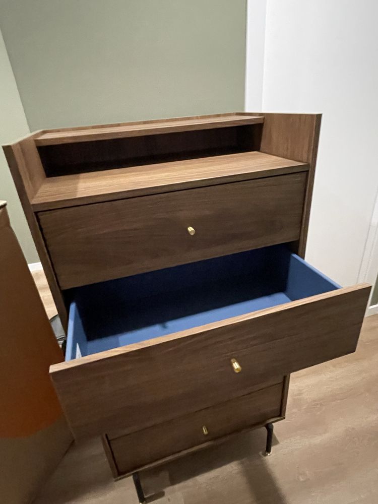 IKEA RÅDMANSÖ Cómoda c/5 gavetas, castanho efeito nogueira