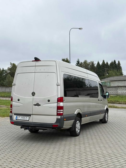 Оренда мікроавтобуса 8+1 • Подобово • З водієм або без • Львів