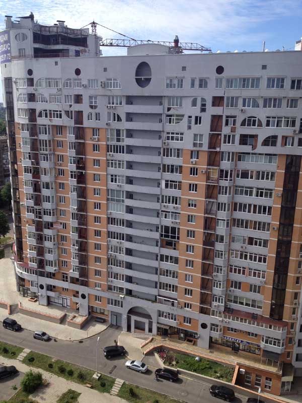 Сдам действующее Кафе 125м2 на П.Поле, ЖК МКДУ