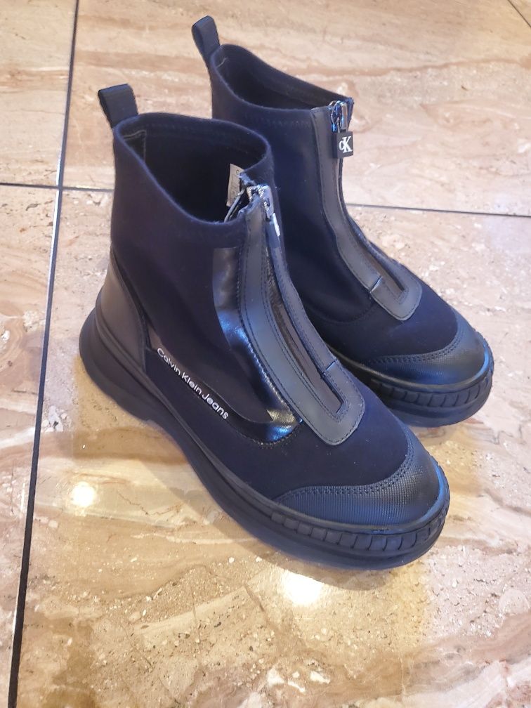 Calvin klein 32 nowe