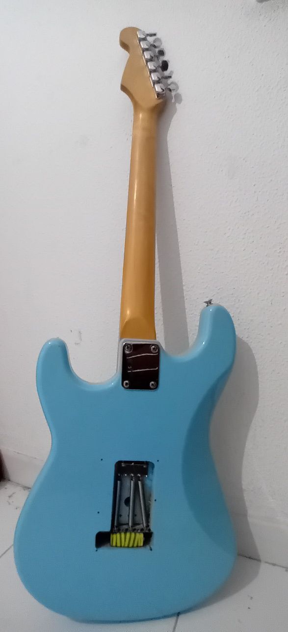 Guitarra elétrica