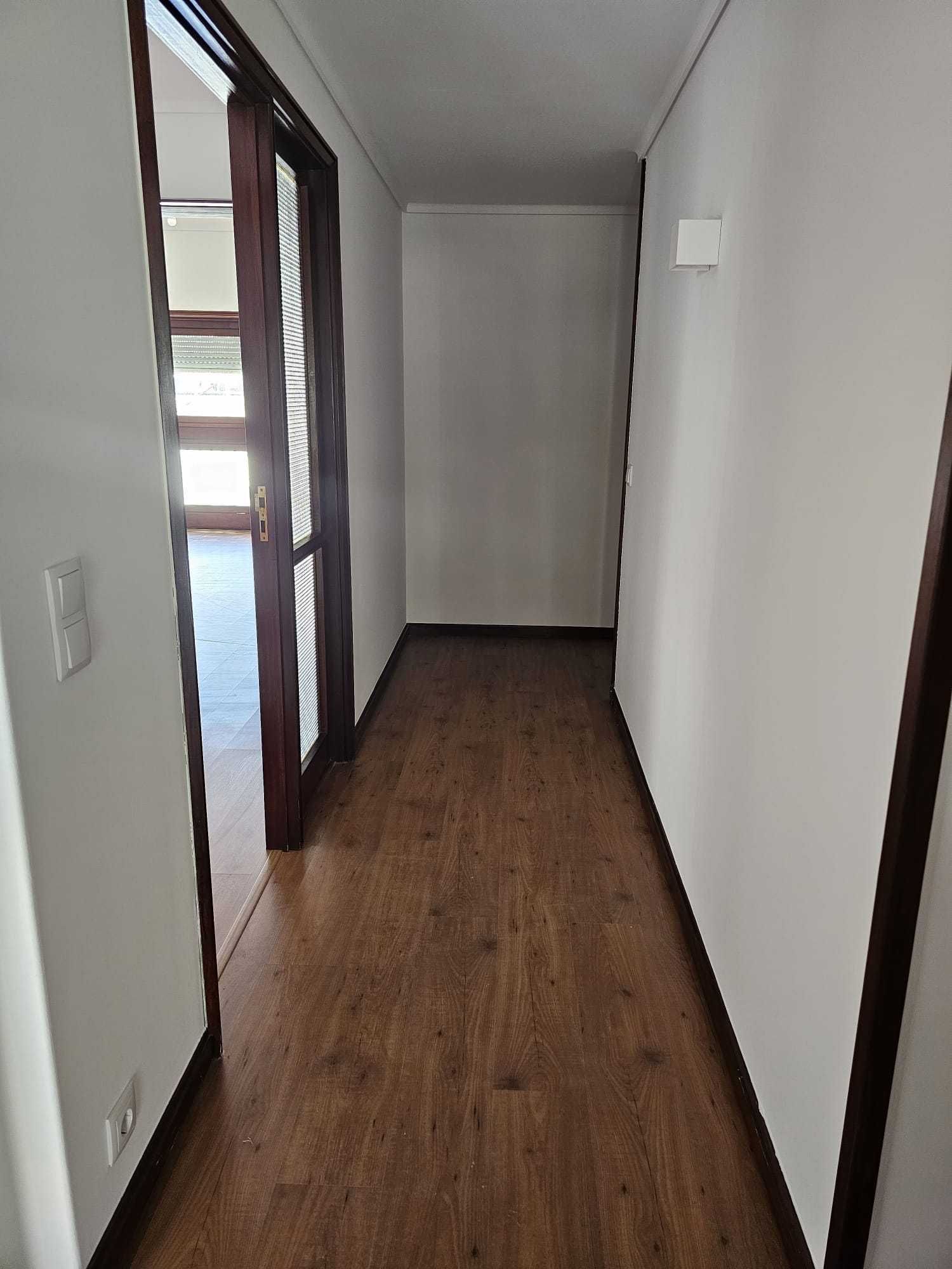 Apartamento T4 - Centro de Aveiro