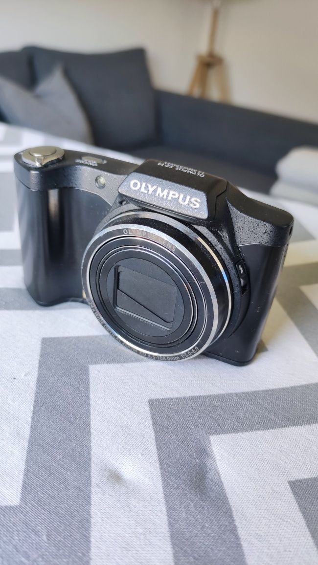 Maq. Fotografia Olympus SZ-14