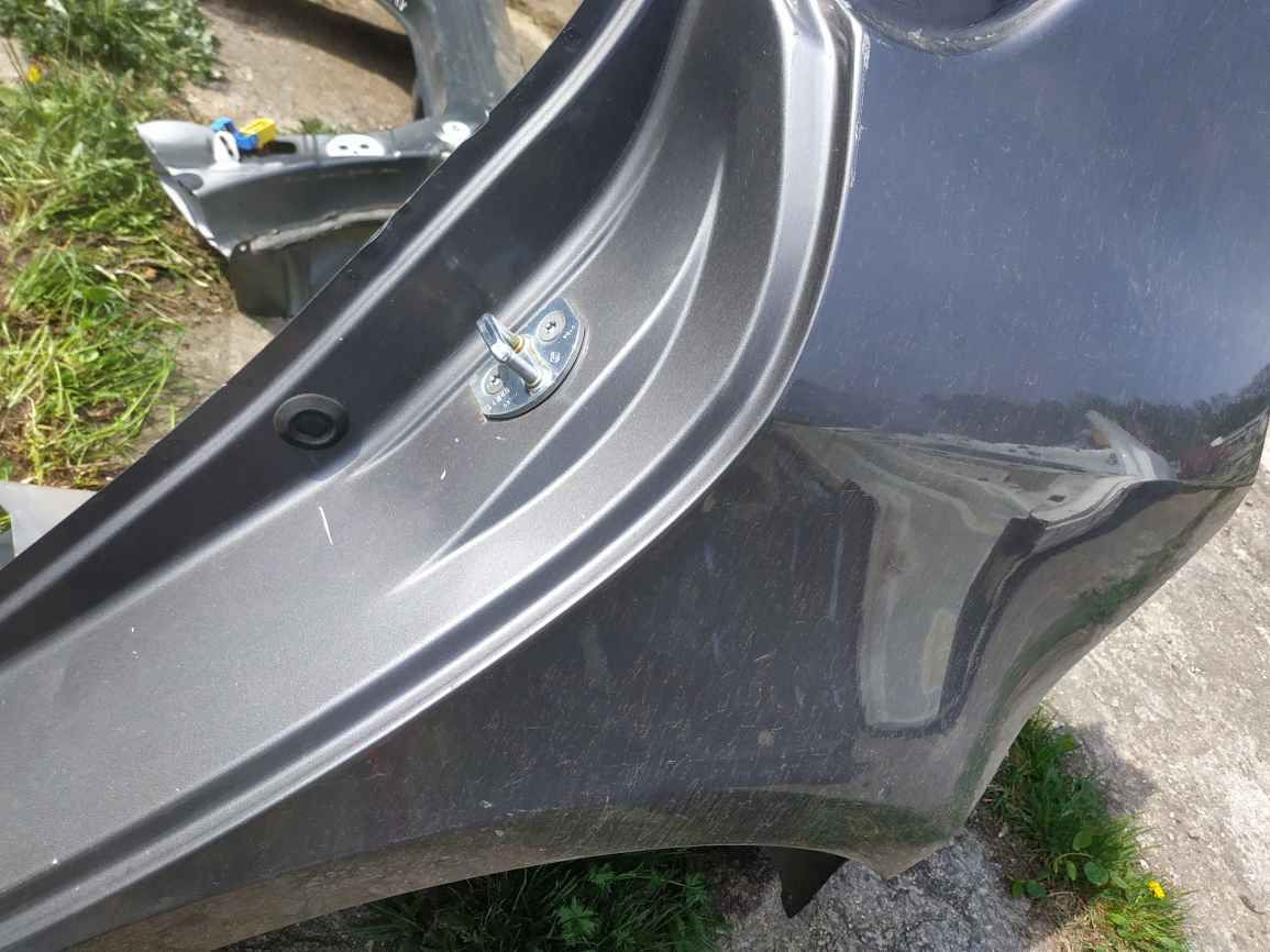 Renault (RVI) Scenic 3 09- четверть зад L KL1342 766319680R