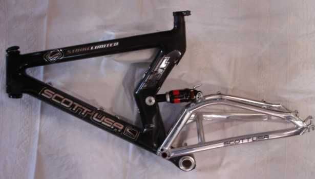 Quadro em Carbono SCOTT G-Zero Strike Limited suspensão total