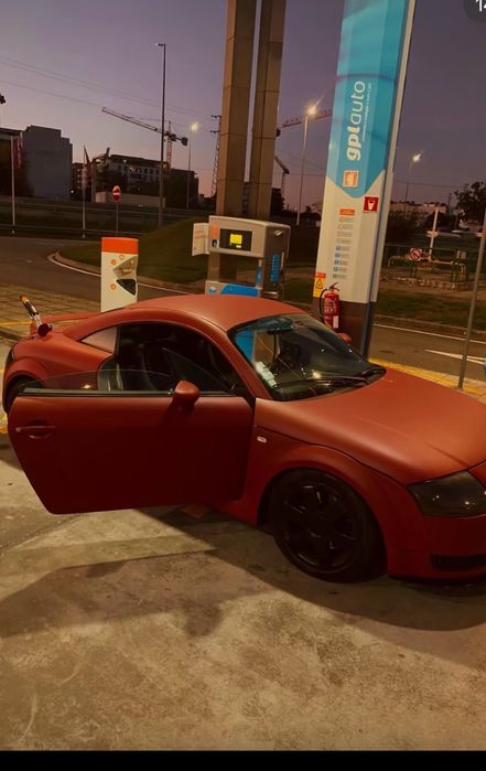 AUDI TT 1.8 TURBO (280cv) [4Lugares]