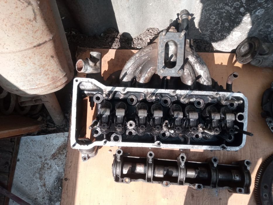 Головка Гбц, не гнилая, двигатель работает клапана в порядке
