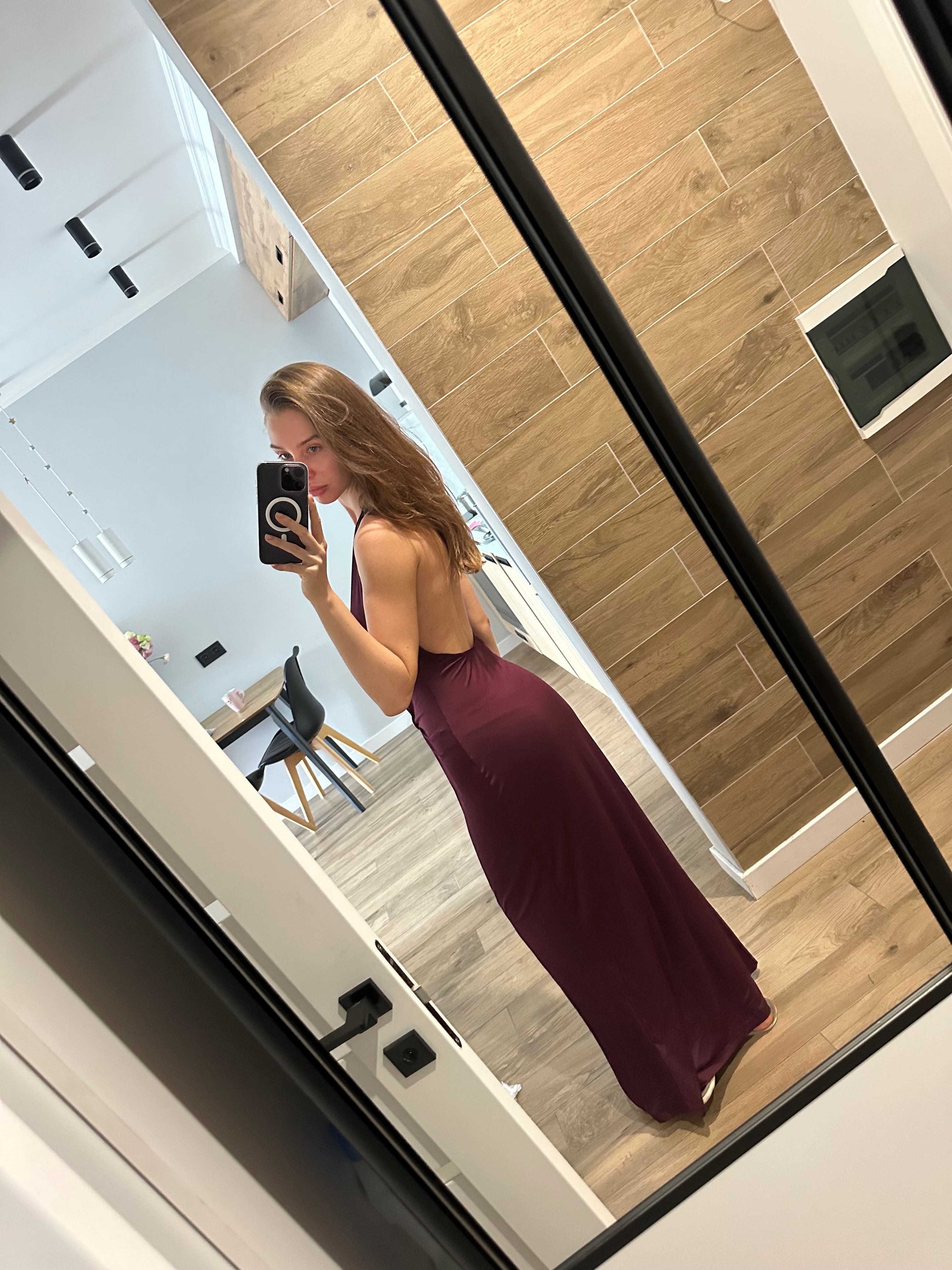 Сукня з вирізом Shein