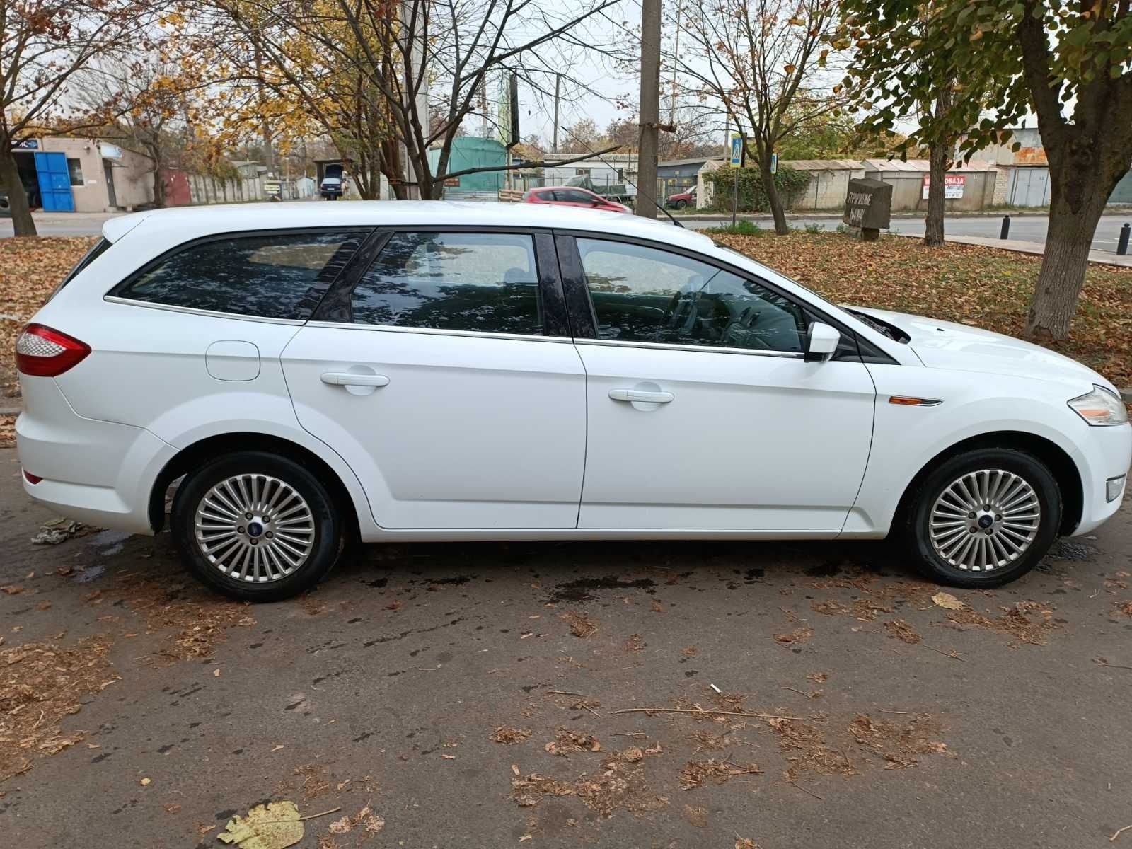 Ford Mondeo универсал дизель 2.0 турбина КПП6мех 2010 г.