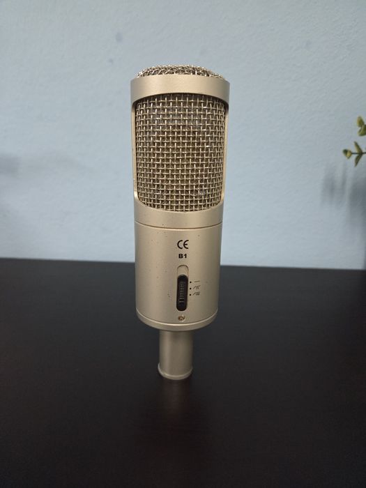Microfone - Studio Projects B1