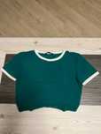 T-shirt contraste verde & branco, curta