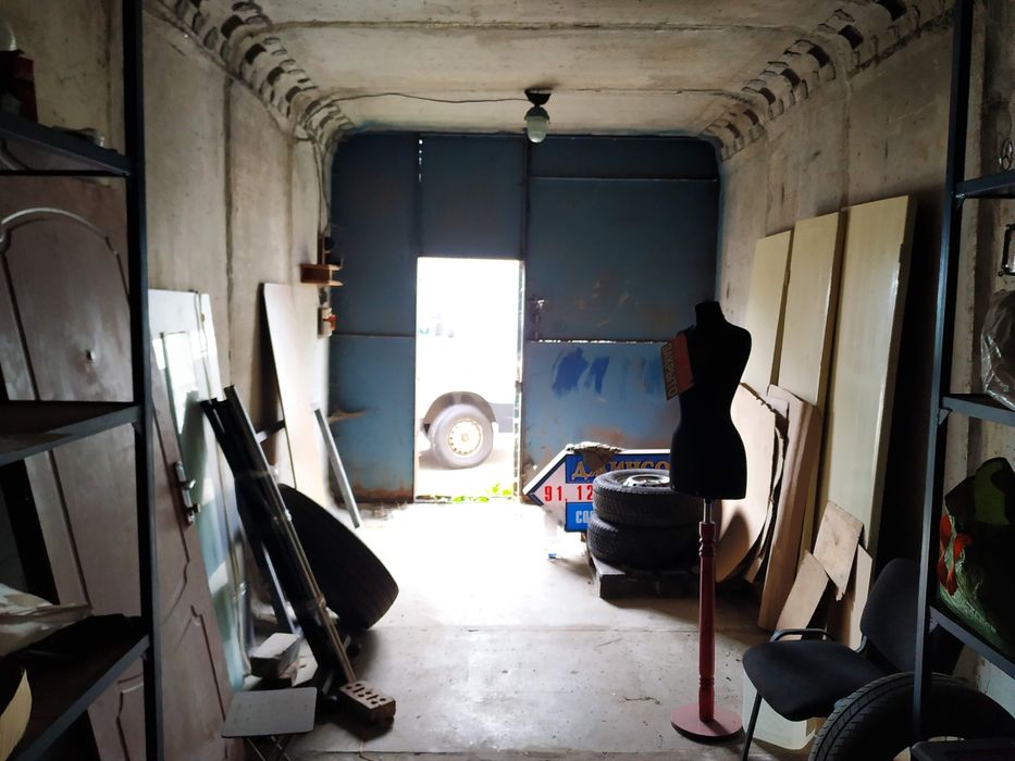 Гараж біля центрального ринку Рівне 29м²