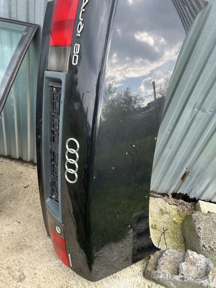 Audi 80 drzwi klapa tył czarne kod LY9Z