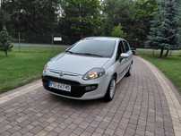 Fiat punto 2011 r. 94 tys przebiegu