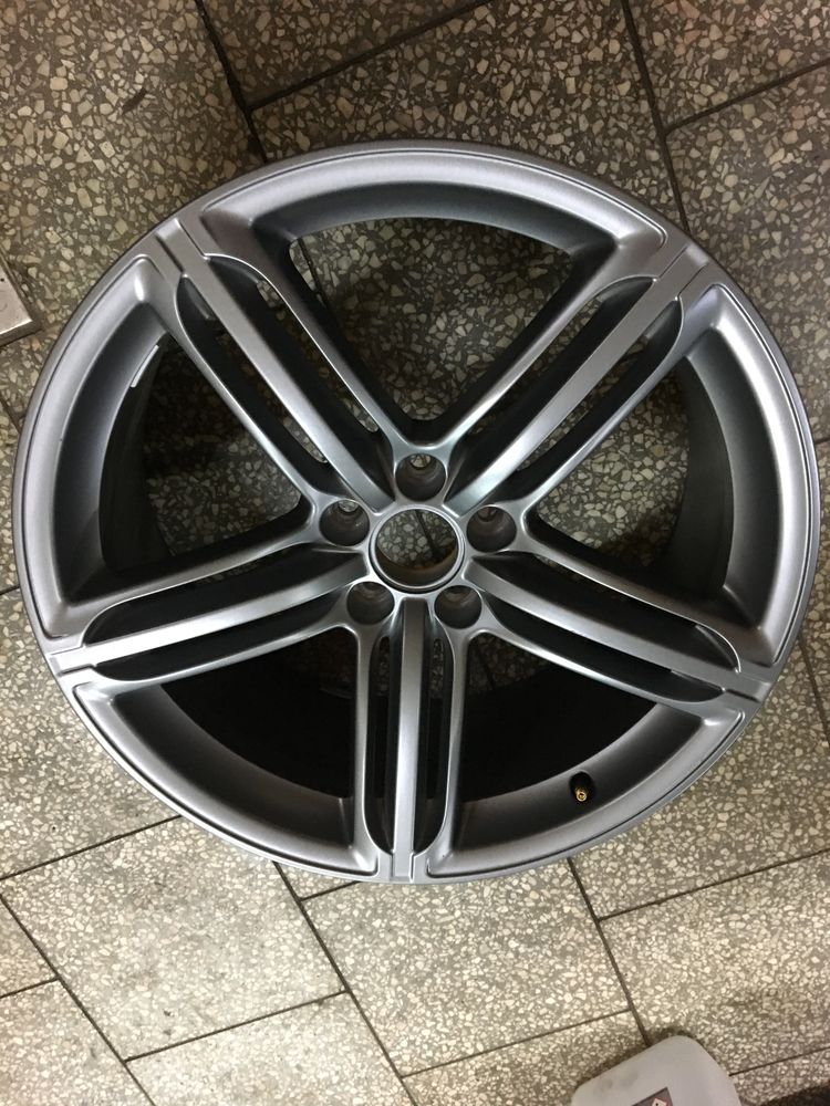 Felga 8,5 x 20 ET33 Audi Q5 i inne 8R0 80A oryginał jak NOWA
