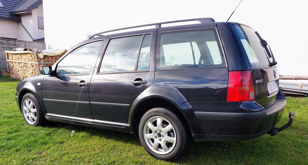 Volkswagen Golf IV kombi czarny