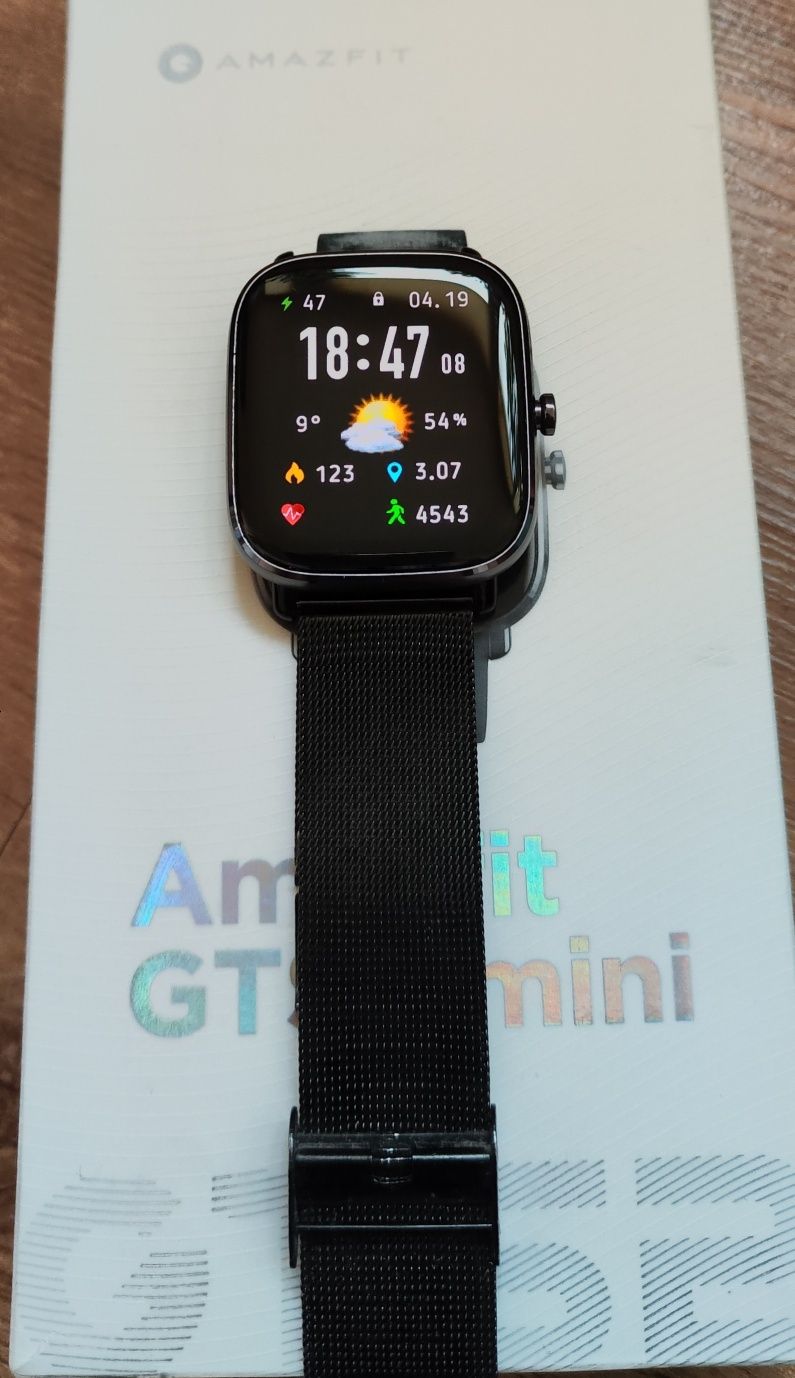 Смарт годинник Amazfit GTS 2 mini