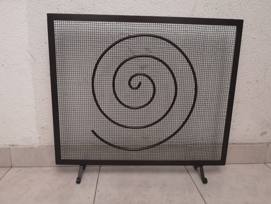 Tapa Lareira em Ferro