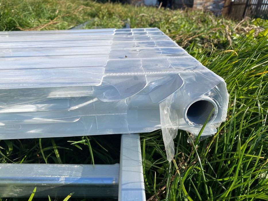 Батарея з теном 700вт