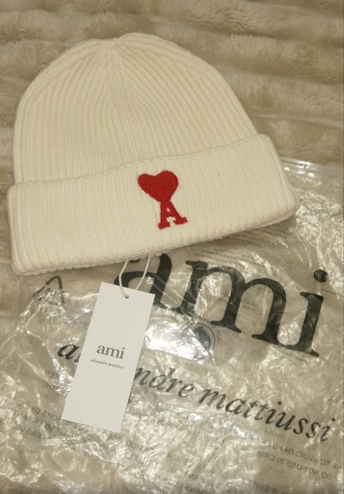 Шапка Ami жіноча