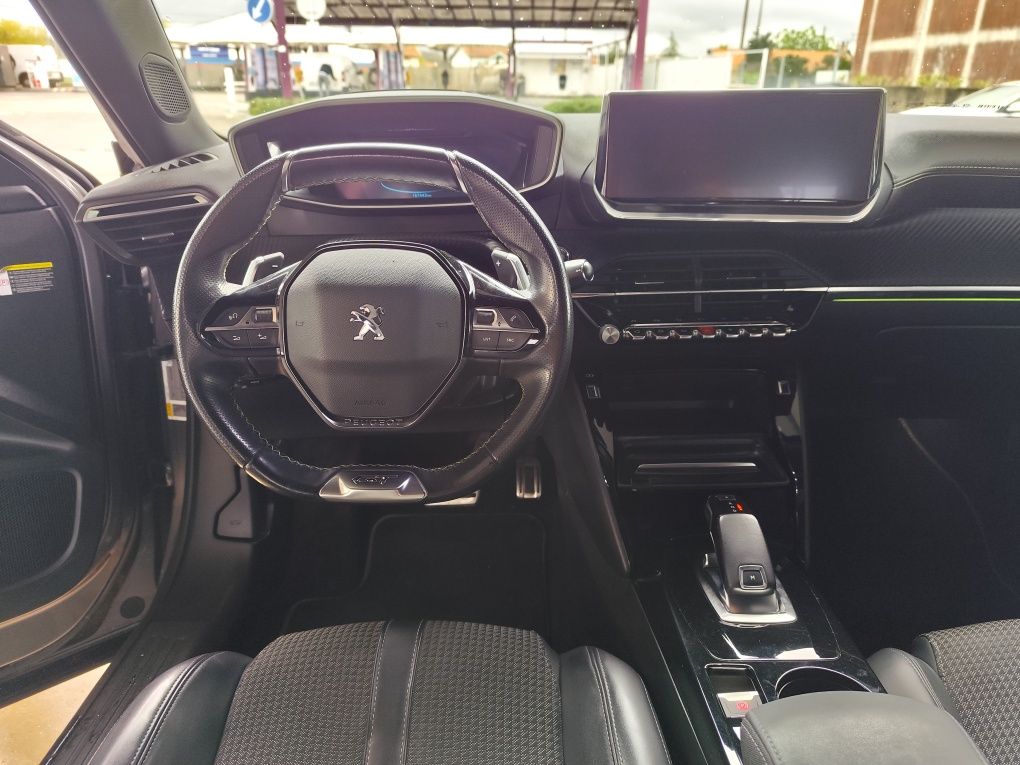 Peugeot 2008 1.5hdi GtLine Eat8