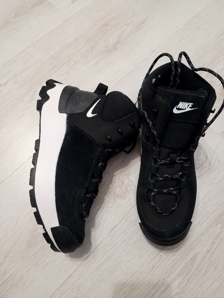 Кроссовки NIKE CITY CLASSIC BOOT нові original