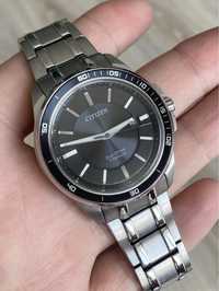 Citizen Eco Drive Titanum 42mm Szafir