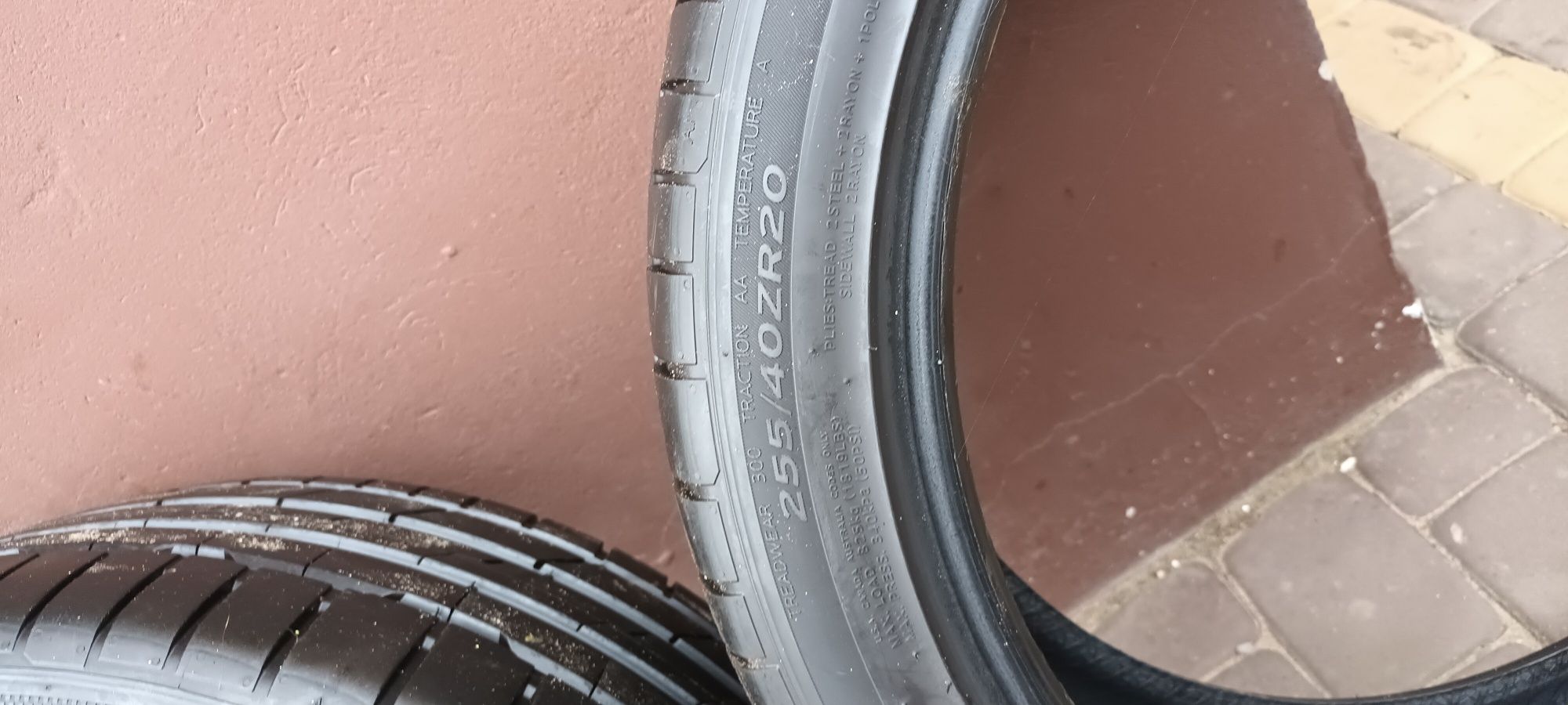 Hankook 255/40/20 Ventus S1evo3