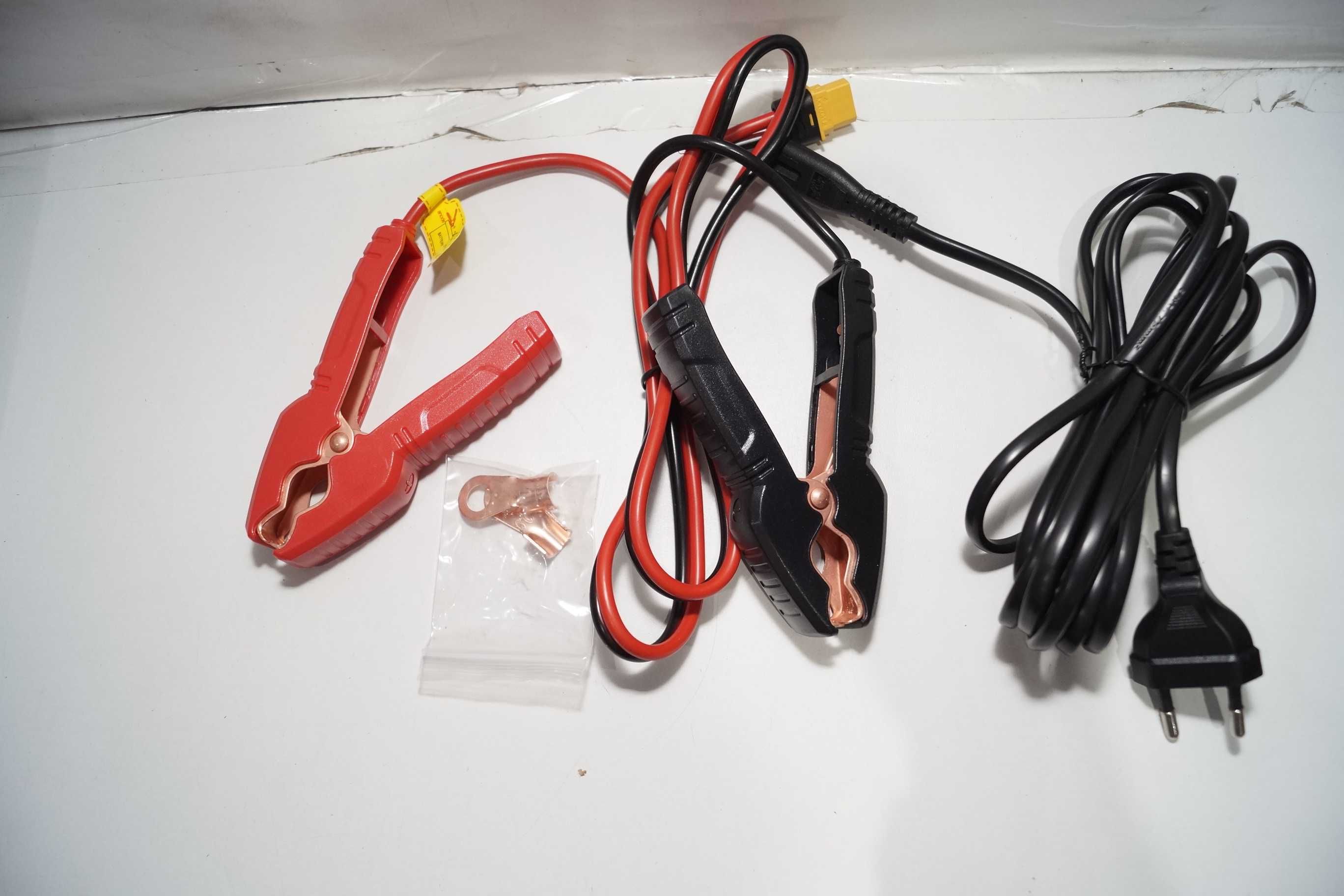 1372 Automatyczny prostownik ładowarka smart do akumulatora 12/24V P25