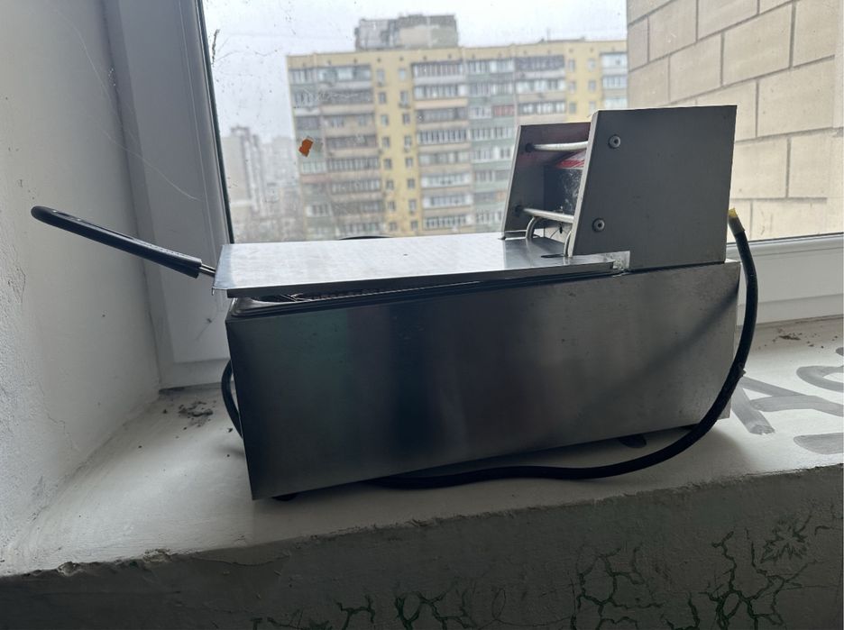 Фритюрниця GoodFood EF12A2