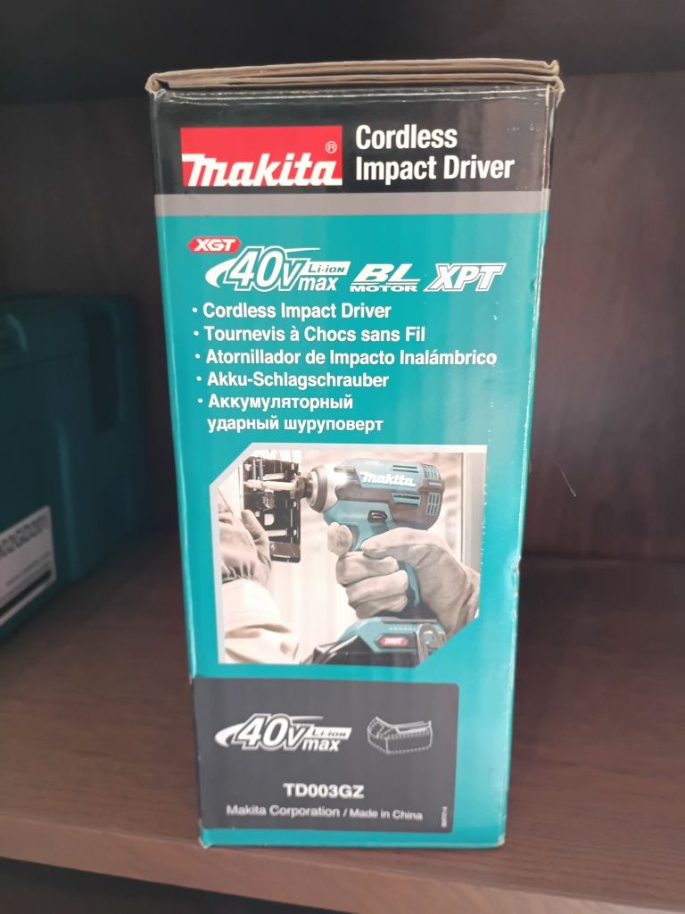 Makita akumulatorowy klucz kluczyk udarowy TD003GZ