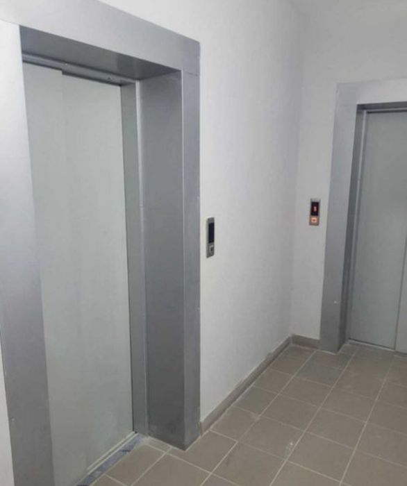 Видова 2-кв-ра в елітній новобудові. Центр. Панорама на річку.